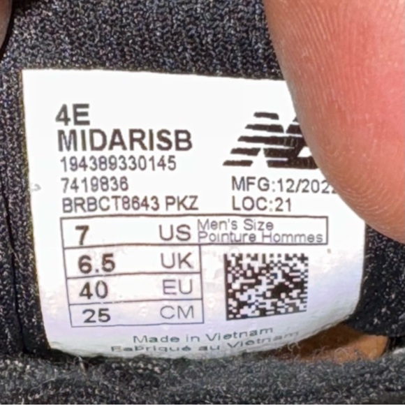 New Balance Arishi v3 Black Mesh MIDARISB Men’s Size 7 - Picture 6 of 6